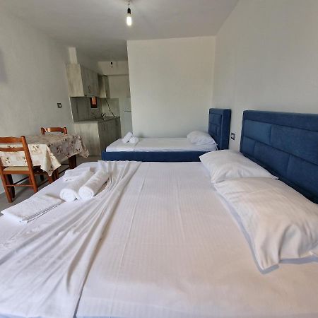 קסאמיל Petrefi Apartments מראה חיצוני תמונה