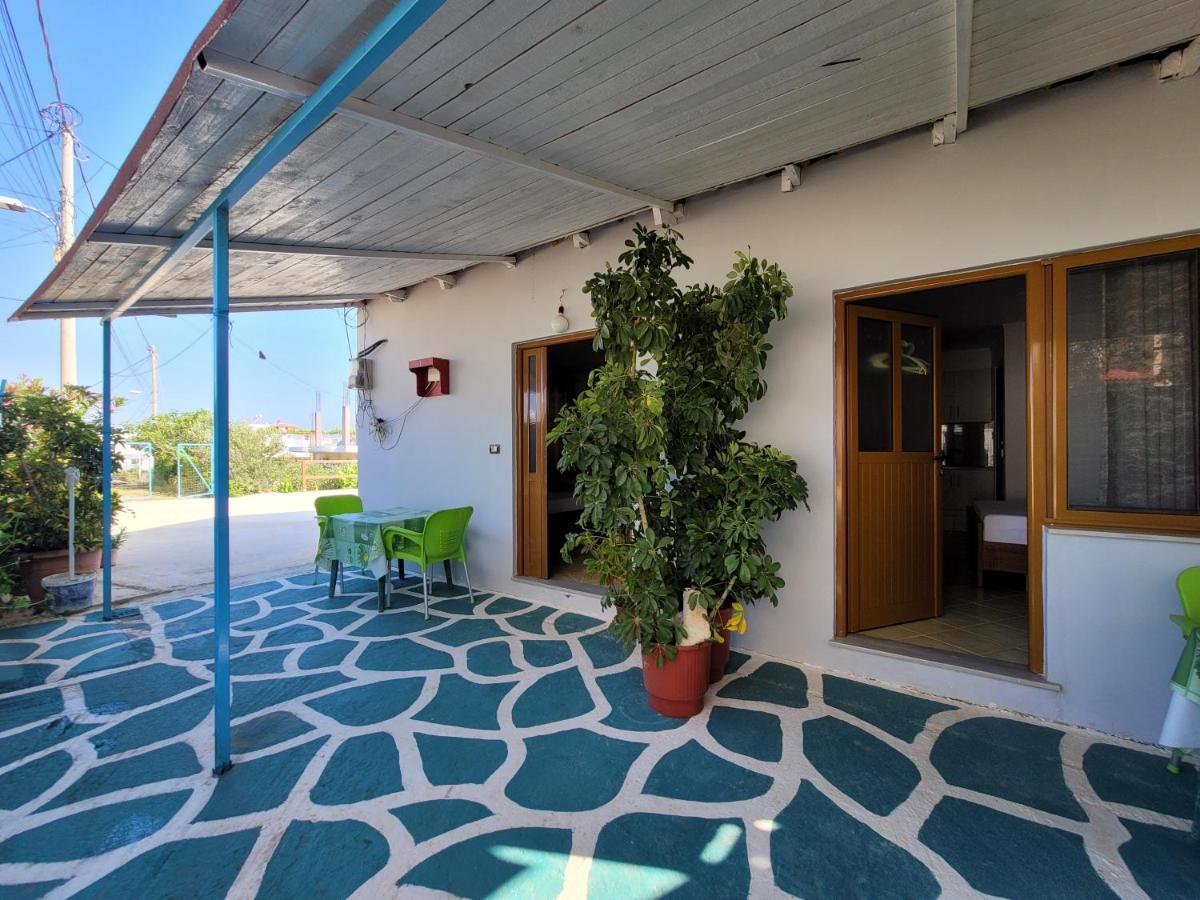 קסאמיל Petrefi Apartments מראה חיצוני תמונה