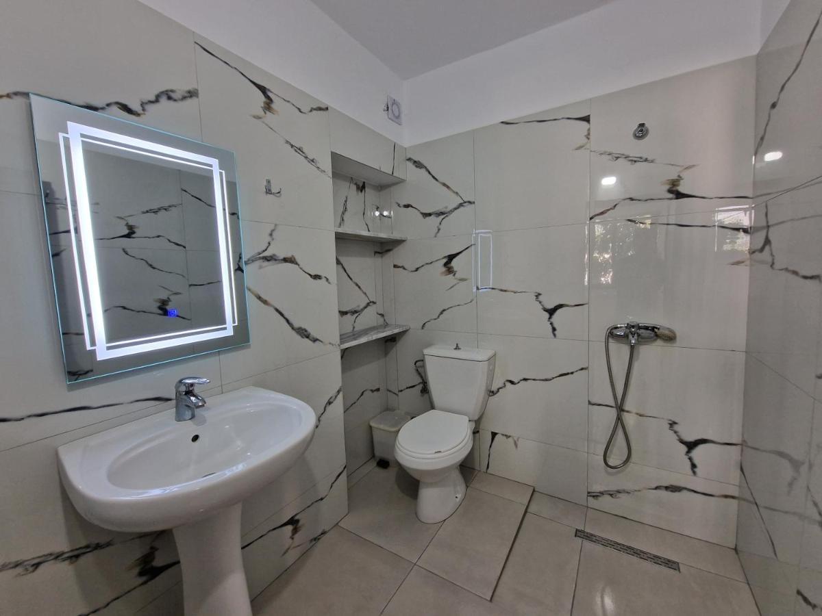 קסאמיל Petrefi Apartments מראה חיצוני תמונה