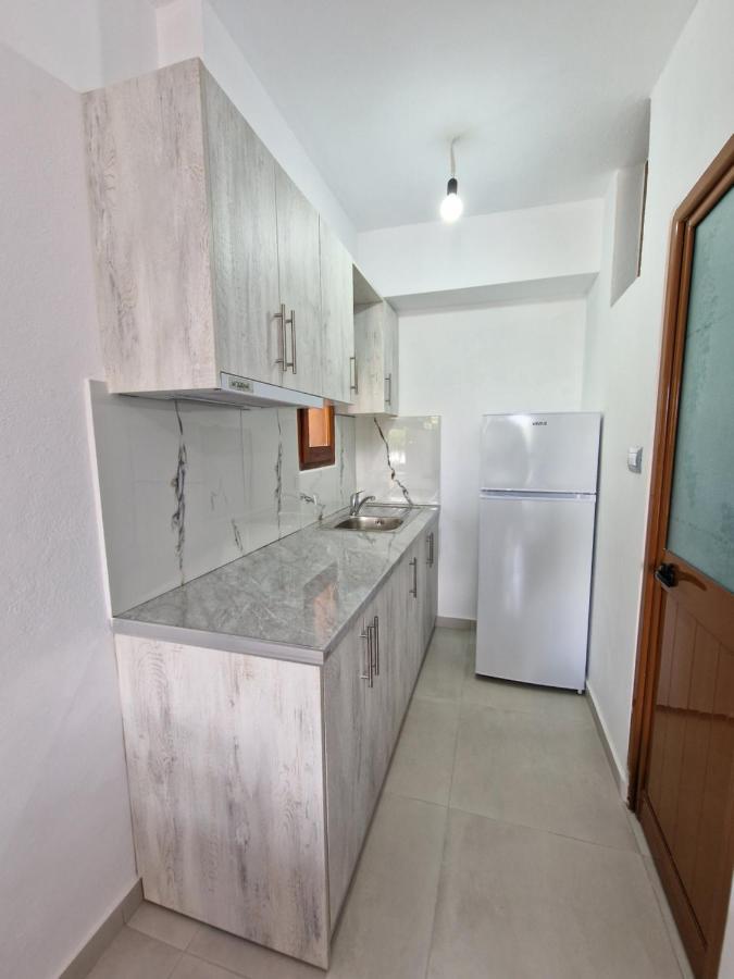 קסאמיל Petrefi Apartments מראה חיצוני תמונה