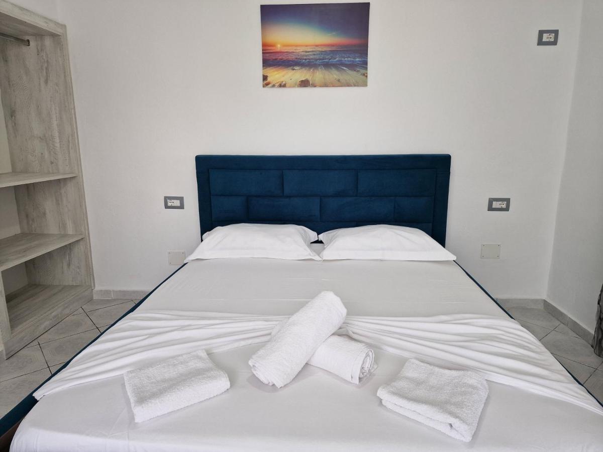 קסאמיל Petrefi Apartments מראה חיצוני תמונה